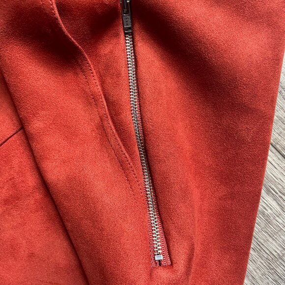 TWIK burnt orange faux-suede skirt, LINED, size XS, and Ladies....IT HAS POCKETS - Picture 3 of 5